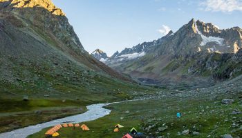 bhrigu-lake-trek-manali-1 bhrigu-lake-trek-manali-1